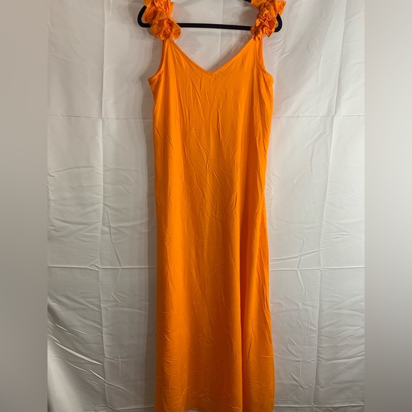 NWoT Vince Camuto Ruffle Strap Sleeveless Maxi Dress, size M - Picture 10 of 11